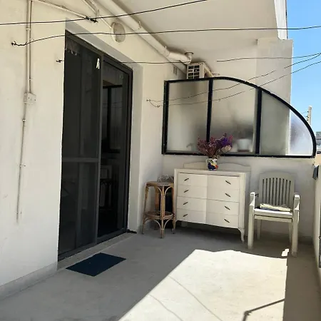 Cozy In - Close To Beachfront Kwatera prywatna *